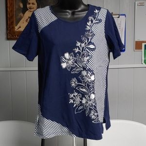 Alfred Dunner Blue and White Short Sleeve Shirt